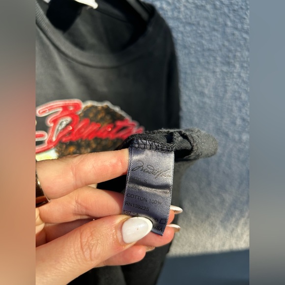 Madeworn Pat Benatar Crimes of Passion Cropped Tee - Picture 11 of 16